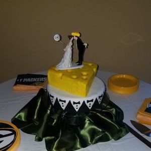 Cake topper